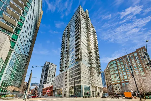653 N KINGSBURY ST #2102, Chicago, IL 60654