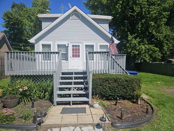 39101 N Walnut ST, Lake Villa, IL 60046