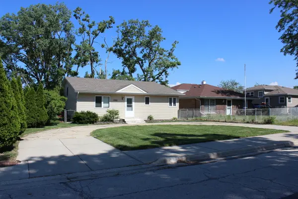 15201 La Crosse AVE, Oak Forest, IL 60452