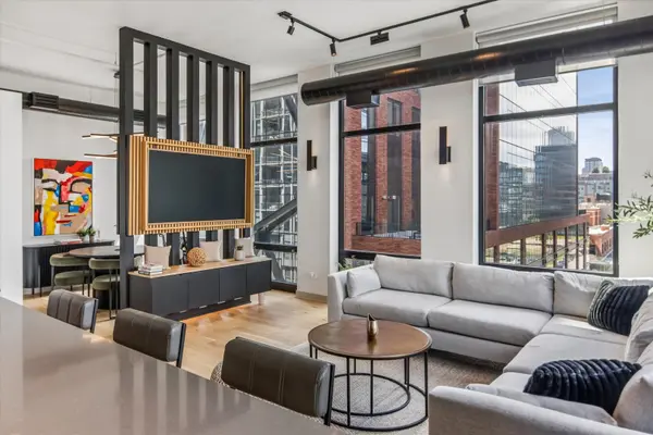 740 W Fulton ST #614, Chicago, IL 60661