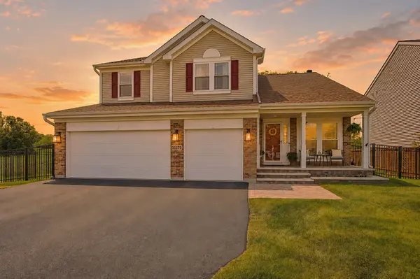 31375 N Pineview BLVD, Lakemoor, IL 60051