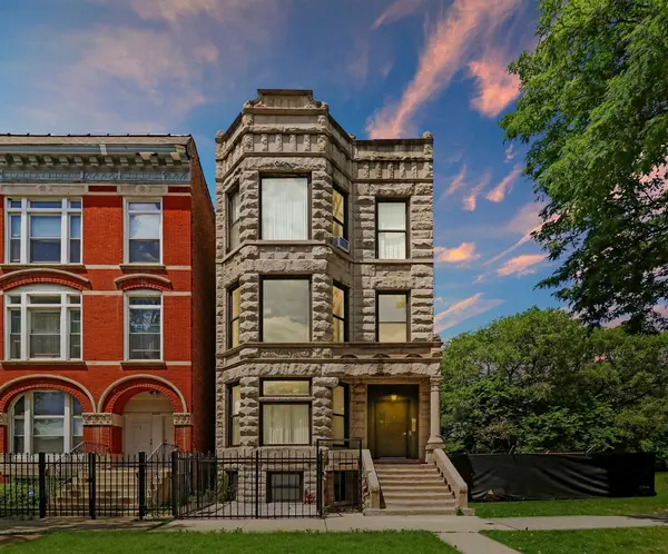 4040 S Wabash AVE, Chicago, IL 60653