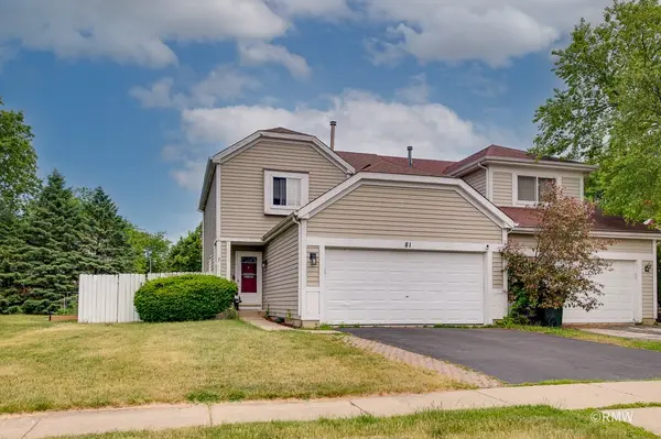 81 Kingsport DR, South Elgin, IL 60177