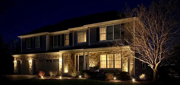 12 Covington CT, Algonquin, IL 60102