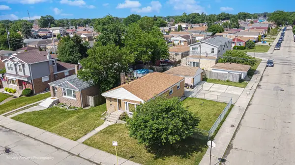 8128 S Komensky AVE, Chicago, IL 60652