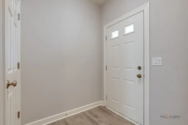 3124 Falling Waters LN #3124, Lindenhurst, IL 60046
