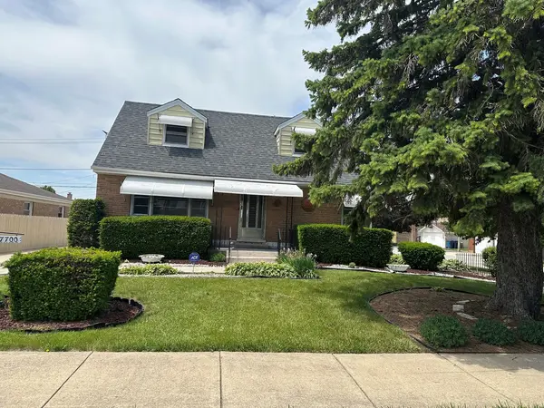7700 Lawler AVE, Burbank, IL 60459