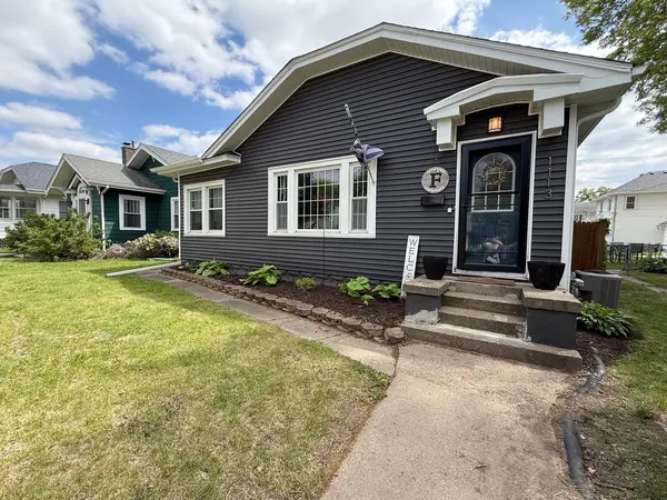 1113 E Central Park AVE, Davenport, IA 52803