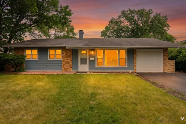 1595 Highland BLVD, Hoffman Estates, IL 60169