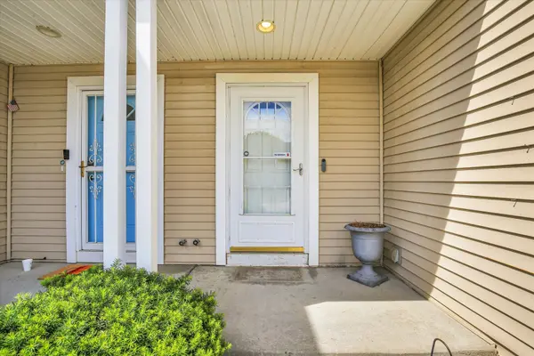 3730 Summer Sage CT, Champaign, IL 61822