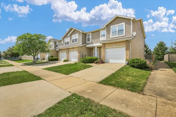 3730 Summer Sage CT, Champaign, IL 61822