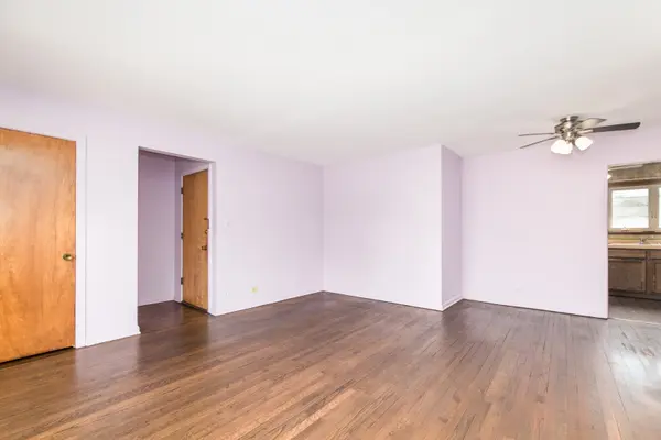 6809 N Northwest HWY #2, Chicago, IL 60631