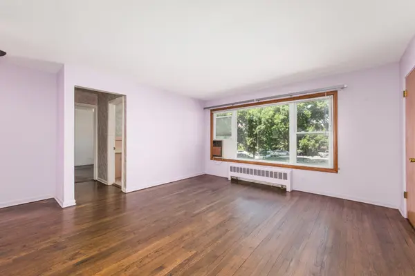 6809 N Northwest HWY #2, Chicago, IL 60631