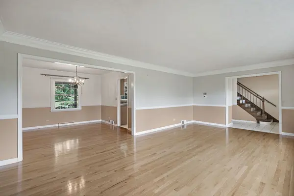 Address not disclosed, Libertyville, IL 60048