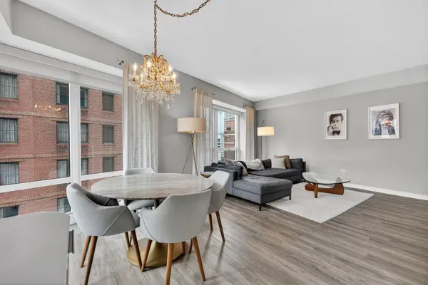 57 E Delaware PL #1303, Chicago, IL 60611