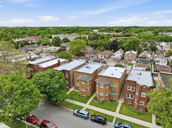 6066 N Albany AVE, Chicago, IL 60659