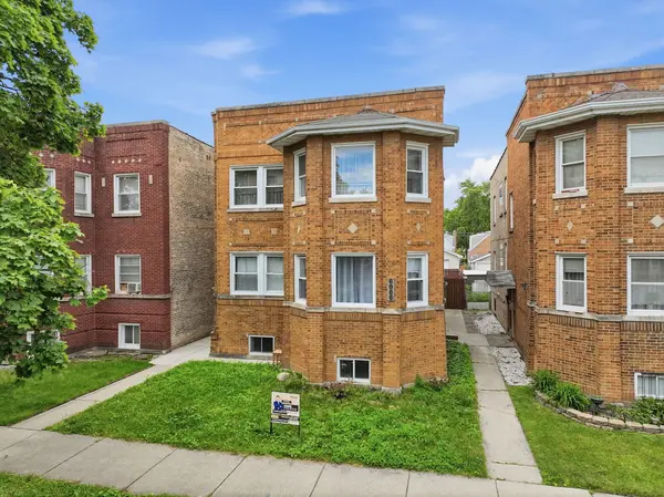 6066 N Albany AVE, Chicago, IL 60659