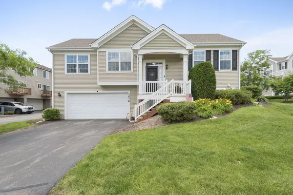 1076 Piccolo LN, Volo, IL 60073