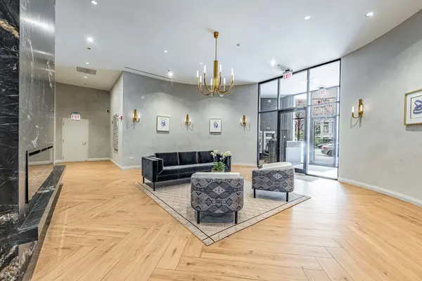 340 W Superior ST #1006, Chicago, IL 60654