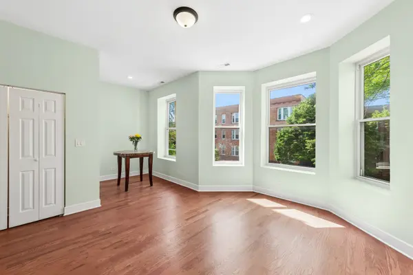 2610 W Evergreen AVE #2, Chicago, IL 60622
