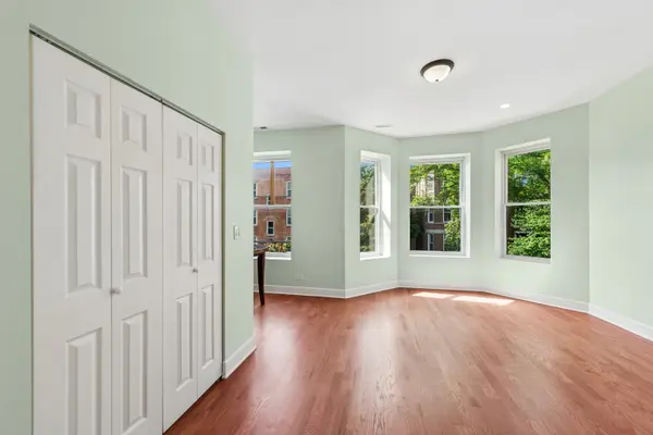 2610 W Evergreen AVE #2, Chicago, IL 60622