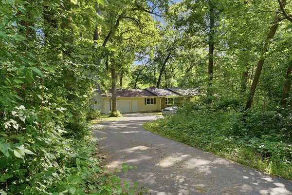 7261 S Ridge RD, Dixon, IL 61021
