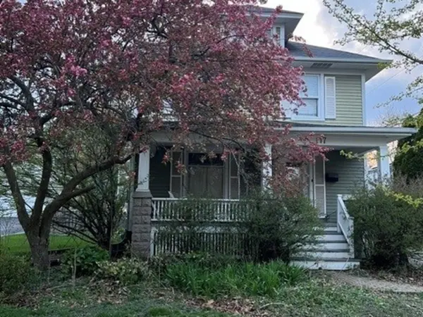 117 N Mill ST, Naperville, IL 60540