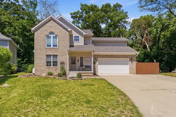 218 8th AVE, Hampton, IL 61256