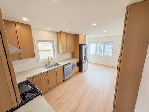 6761 W Talcott AVE, Chicago, IL 60656