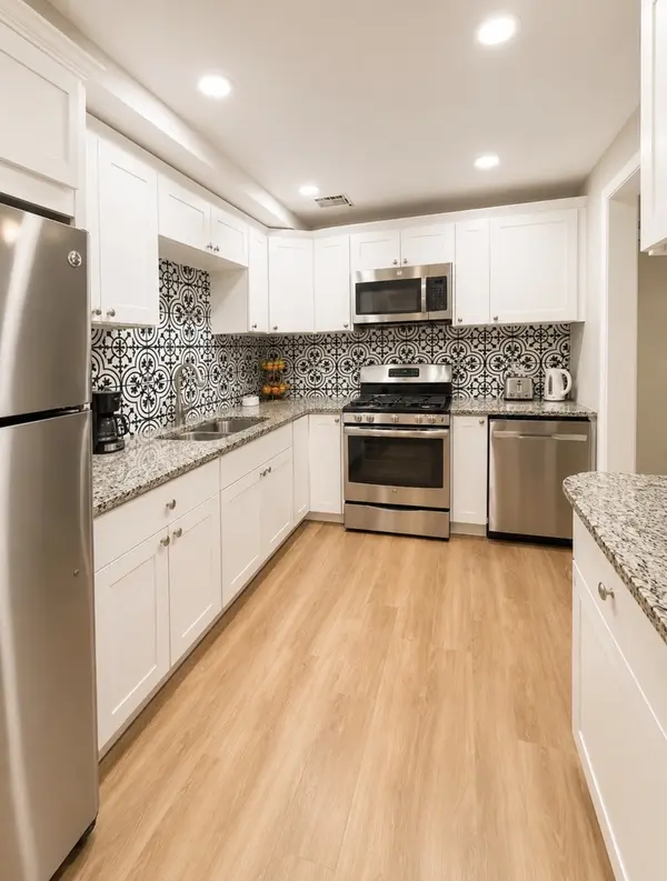 9S220 S Frontage RD #101, Willowbrook, IL 60527