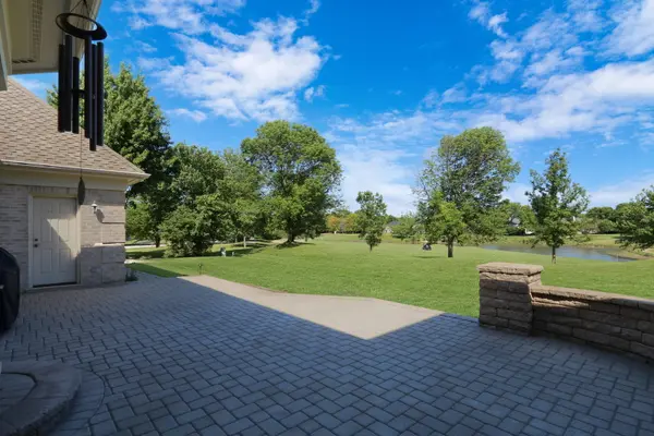 3011 Cyprus CT, Buffalo Grove, IL 60089
