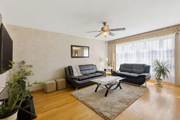 5836 S Mayfield AVE, Chicago, IL 60638