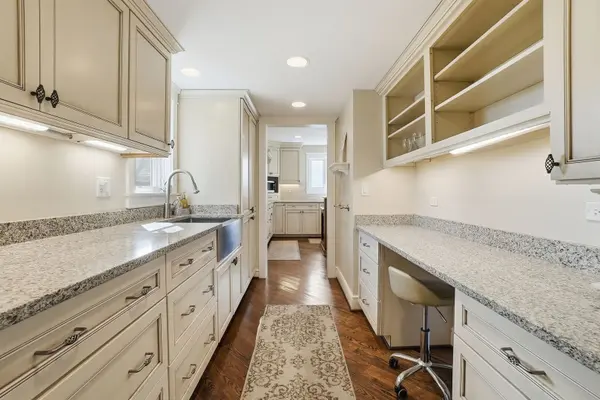 25817 W Cook ST, Wauconda, IL 60084