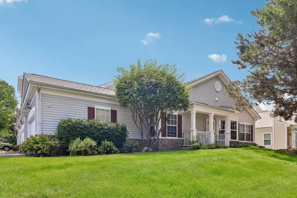 2722 Kendall XING, Johnsburg, IL 60051