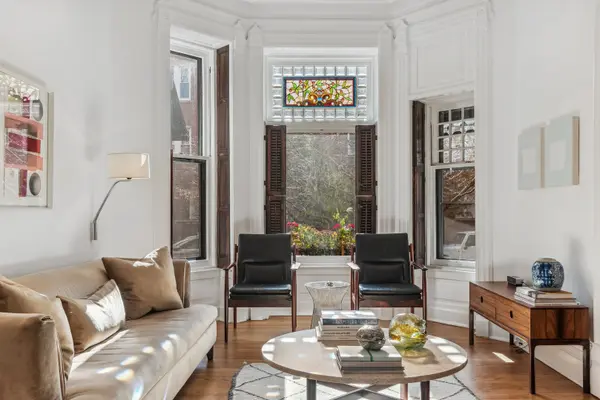 168 W Eugenie ST, Chicago, IL 60614