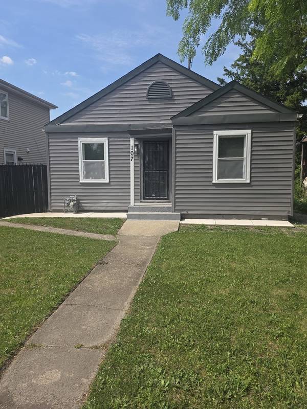 107 E 149th ST, Harvey, IL 60426