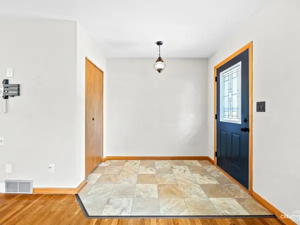 205 W Milner AVE, Dekalb, IL 60115