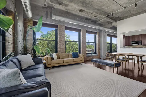 1069 W 14th PL #332, Chicago, IL 60608