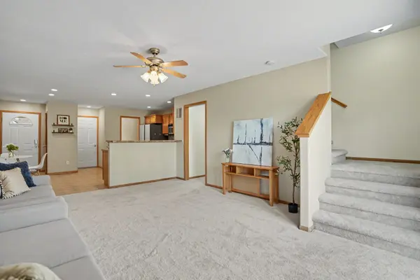 710 Prairie Meadow DR, Blue Grass, IA 52726