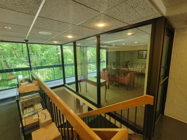 1800 Huntington BLVD #AE507, Hoffman Estates, IL 60169