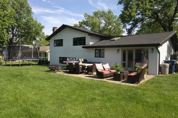 326 MILAN CT, Schaumburg, IL 60193