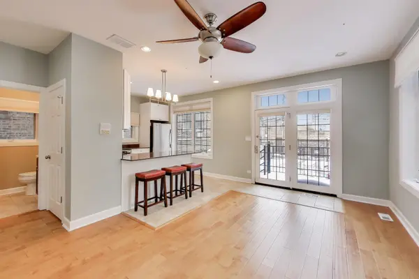 1416 W FARWELL AVE #1R, Chicago, IL 60626