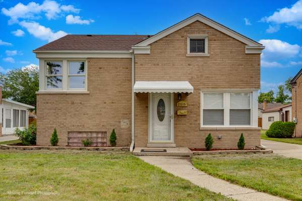 2616 S 11th AVE, Broadview, IL 60155