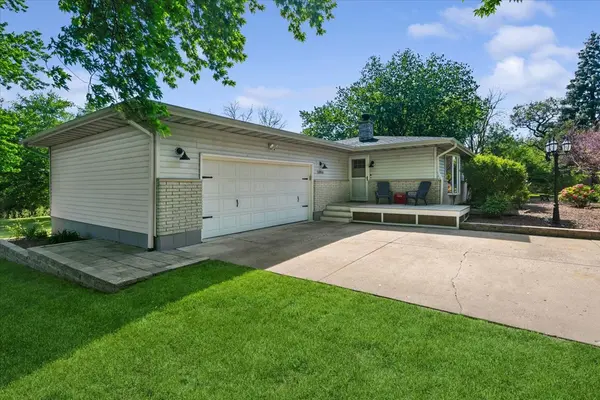 24908 W Hemphill DR, Elwood, IL 60421