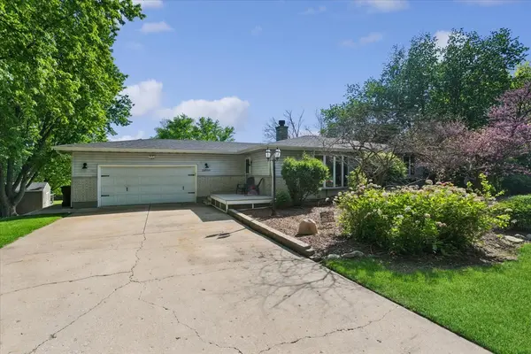 24908 W Hemphill DR, Elwood, IL 60421
