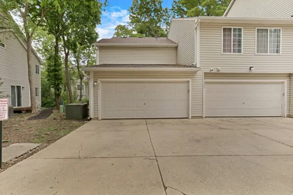 274 W Treehouse LN #274, Round Lake, IL 60073