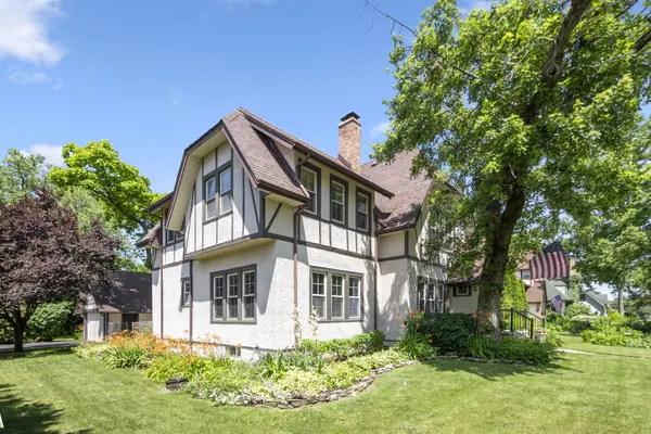 1146 Douglas AVE, Flossmoor, IL 60422