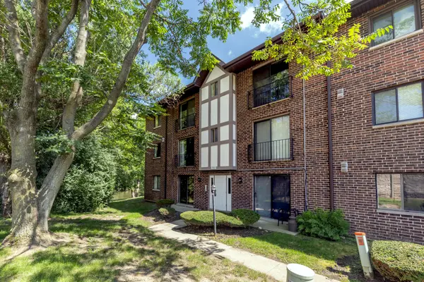 1736 S Washington ST #G33, Naperville, IL 60565