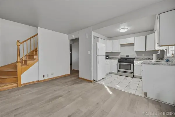 7935 S Blackstone AVE, Chicago, IL 60619