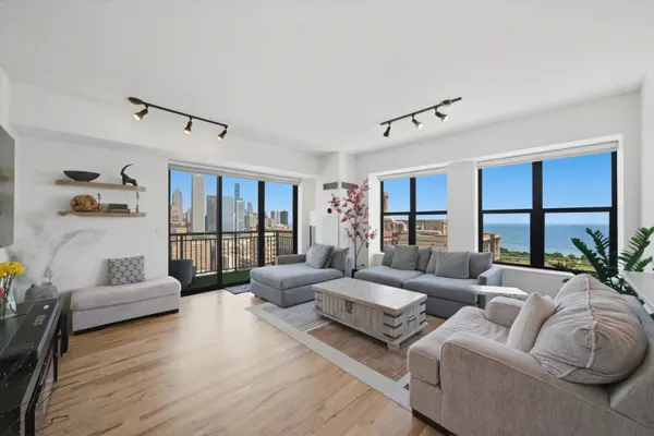 41 E 8TH ST #2901, Chicago, IL 60605
